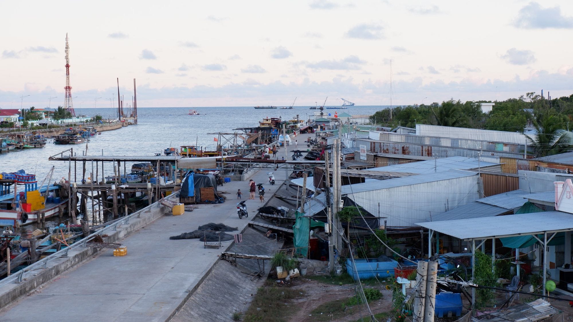 Của người cô đơn